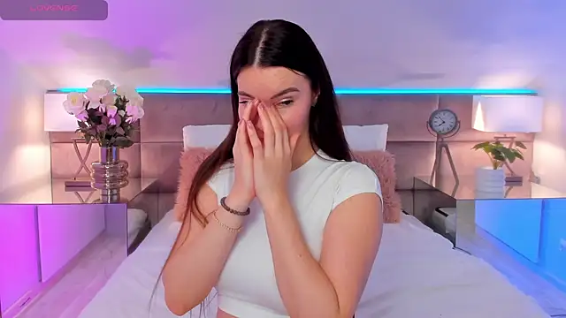 XXX chat uživo modela MiaMuse