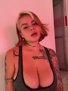 Živý XXX chat _CuteGirls_
