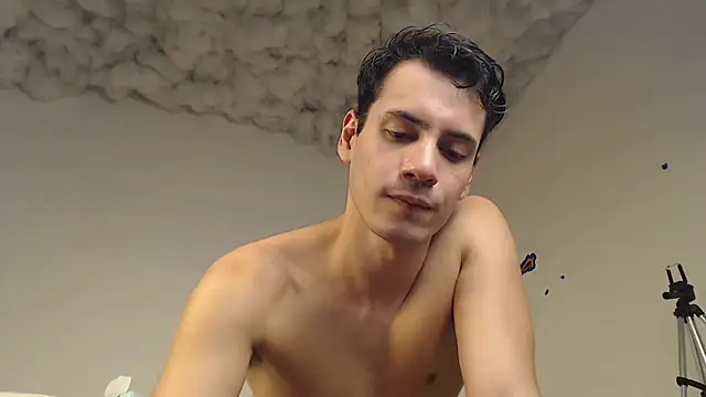 andrestorres20 Show Webcam
