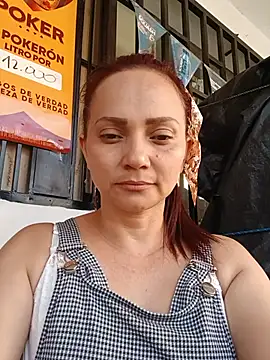 XXX chat uživo modela Amanda39