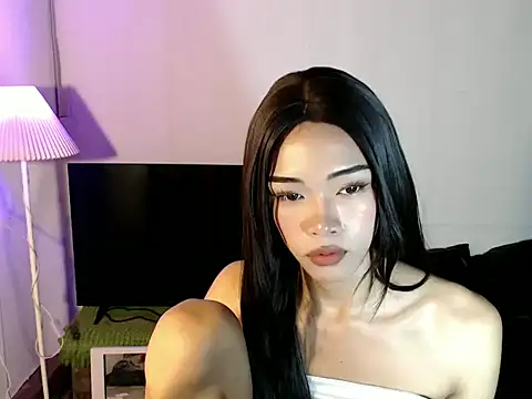 holyakiesha webcam show