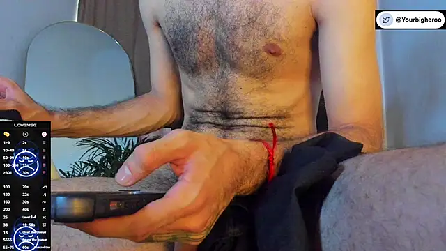 _YOURHERO – webcam-show