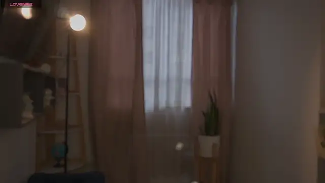 Онлайн чат XXX valeria_rosses