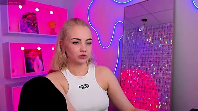 StephanieSweety's Live XXX Chat