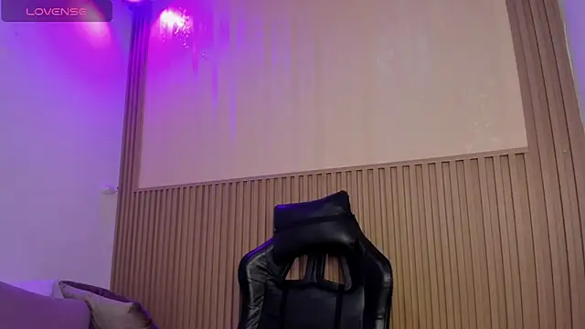 sharonscoth Chat XXX live