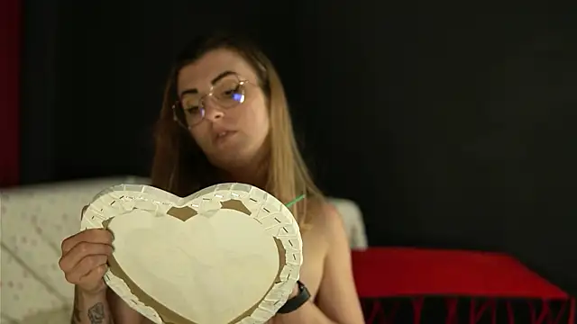 Tracyix: απευθείας συνομιλία ΧΧΧ