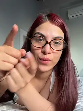 Pokazy przed kamerką – thompsonabella666