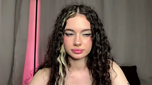 Chat XXX en directo de Moonfaairy