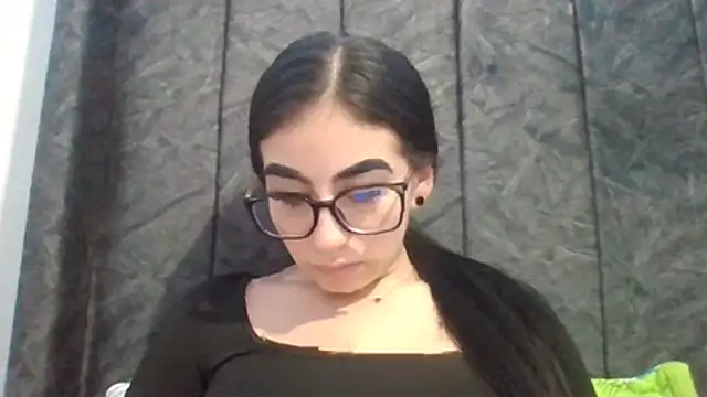 Chat XXX en directo de SCARLETT_INK_