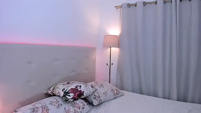 Chat +18 de MissMaria ao vivo