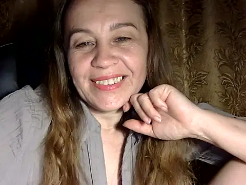 IssaMy1 – webcam-show