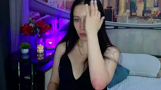 MonicaSweetx Chat XXX in diretta