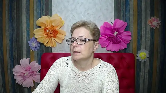 Živý XXX chat EmiliaGree