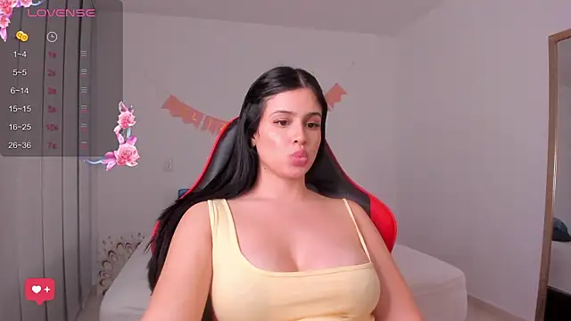 selenasmith18 Chat XXX in diretta