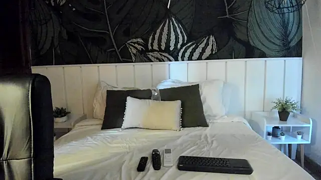 Skarlet_Kiss – live chatrum