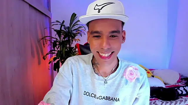 Damianwhite Chat XXX live