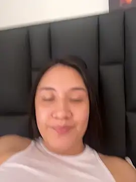 Melody_Fox26's Live XXX Chat