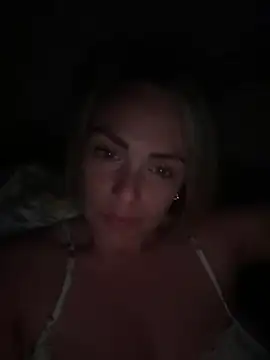 LouiseLovesFunn Webbikameraesitys