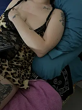 Eris_ live XXX chat