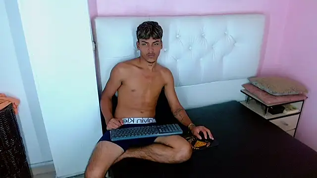 Show de webcam de Angel_foxc13