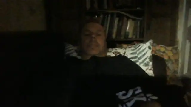SHARPSkinhead webcam show