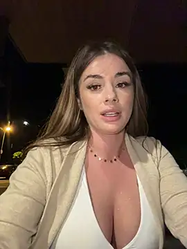 Chatroom XXX en direct de IsabellaEtthan