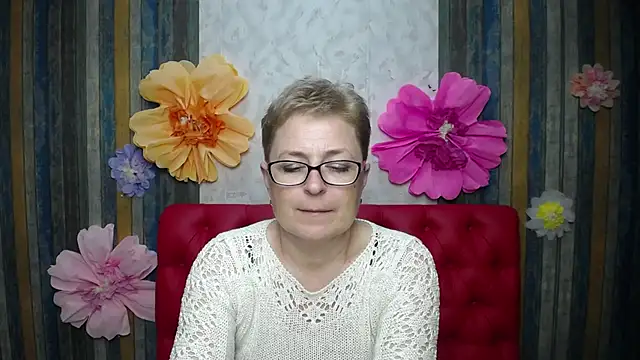 Živý XXX chat EmiliaGree