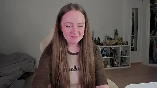 WalkingGirl's Live XXX Chat