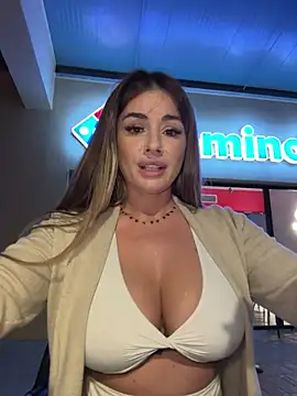 IsabellaEtthan's Webcam Show