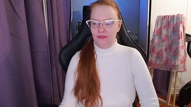 Lady_Inari live XXX chat