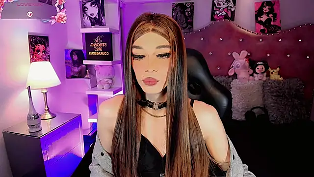 Megaan_Dolll Adlı Modelin Web Kamerası Şovu