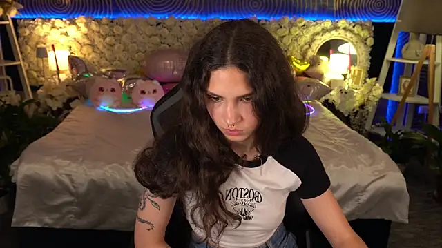 BabyFlowerr: απευθείας συνομιλία ΧΧΧ