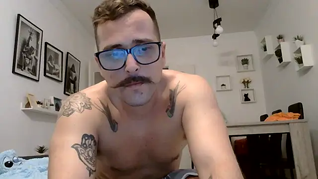 yanick931 Webcam-Show