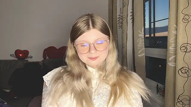 XXX chat uživo modela YukiBlush