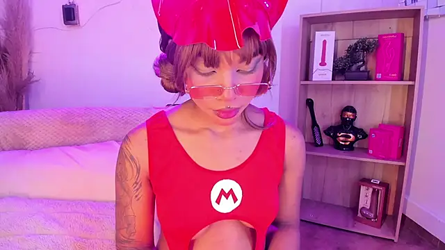 Tylla__ Chat XXX in diretta