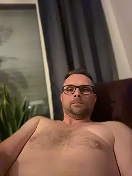Perry_devot – Live XXX-chat