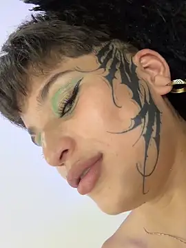 عرض كام DayanaDG