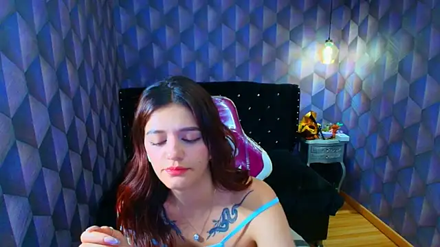 Chat +18 de LiaHarryis ao vivo