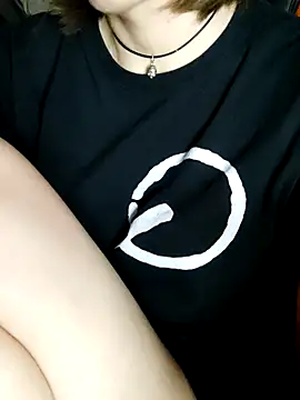 Aashikalaa's Live XXX Chat