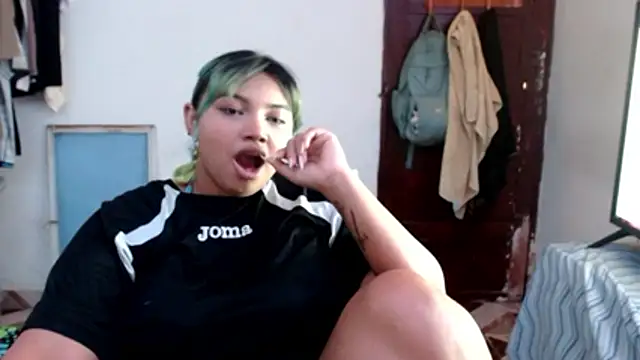XXX chat uživo modela katteyes_20