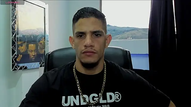 Show modela jhonnysnow17 na web-kameri