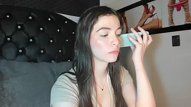 diana_queen_n Live XXX chat