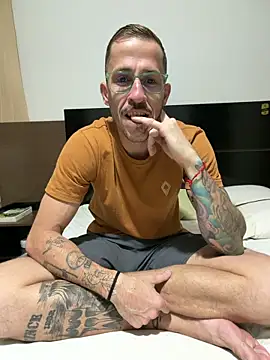 Živý XXX chat MeladoDiMel