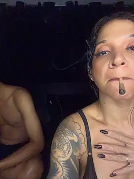 Biazinhabdsm's Live XXX Chat