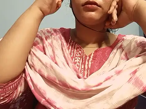 Emma_4433 现场XXX聊天