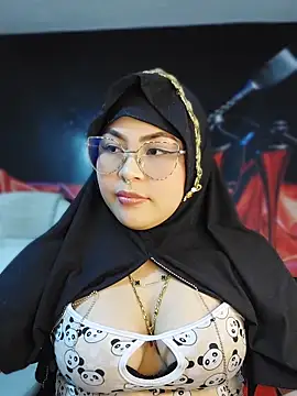 Elinaax Chat XXX live