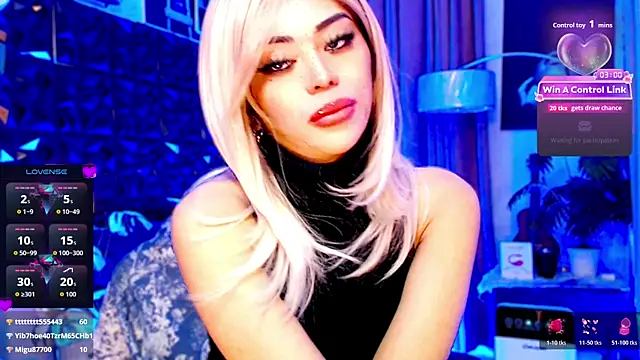KYLIE_SHEMALE Webcam Show