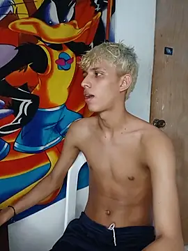 Alayn_sexy_ayes Show Webcam