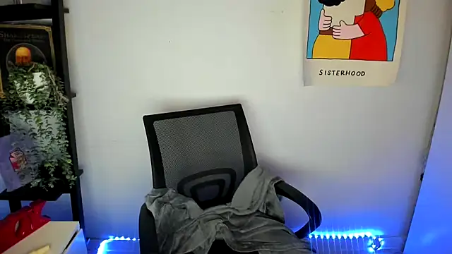 Rosiee69_ Adlı Modelin Web Kamerası Şovu