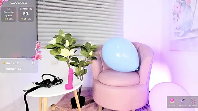 mia_jonnes18 élő XXX-chatje